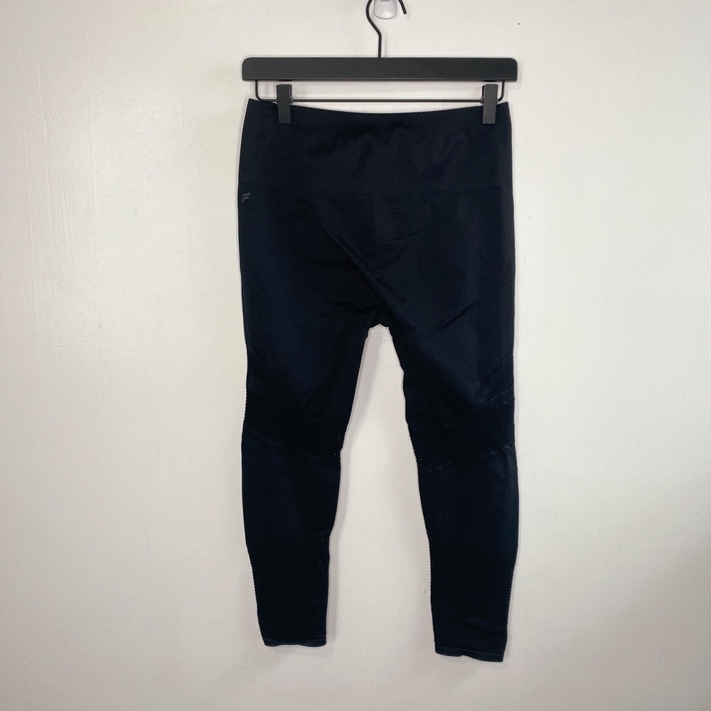 Fabletics Julie Seamless Mesh Panel Crop Leggings - image 5
